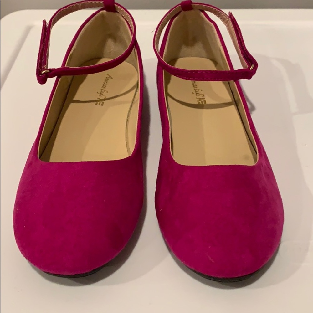 LIKE NEW!  American Eagle Girls Shoes